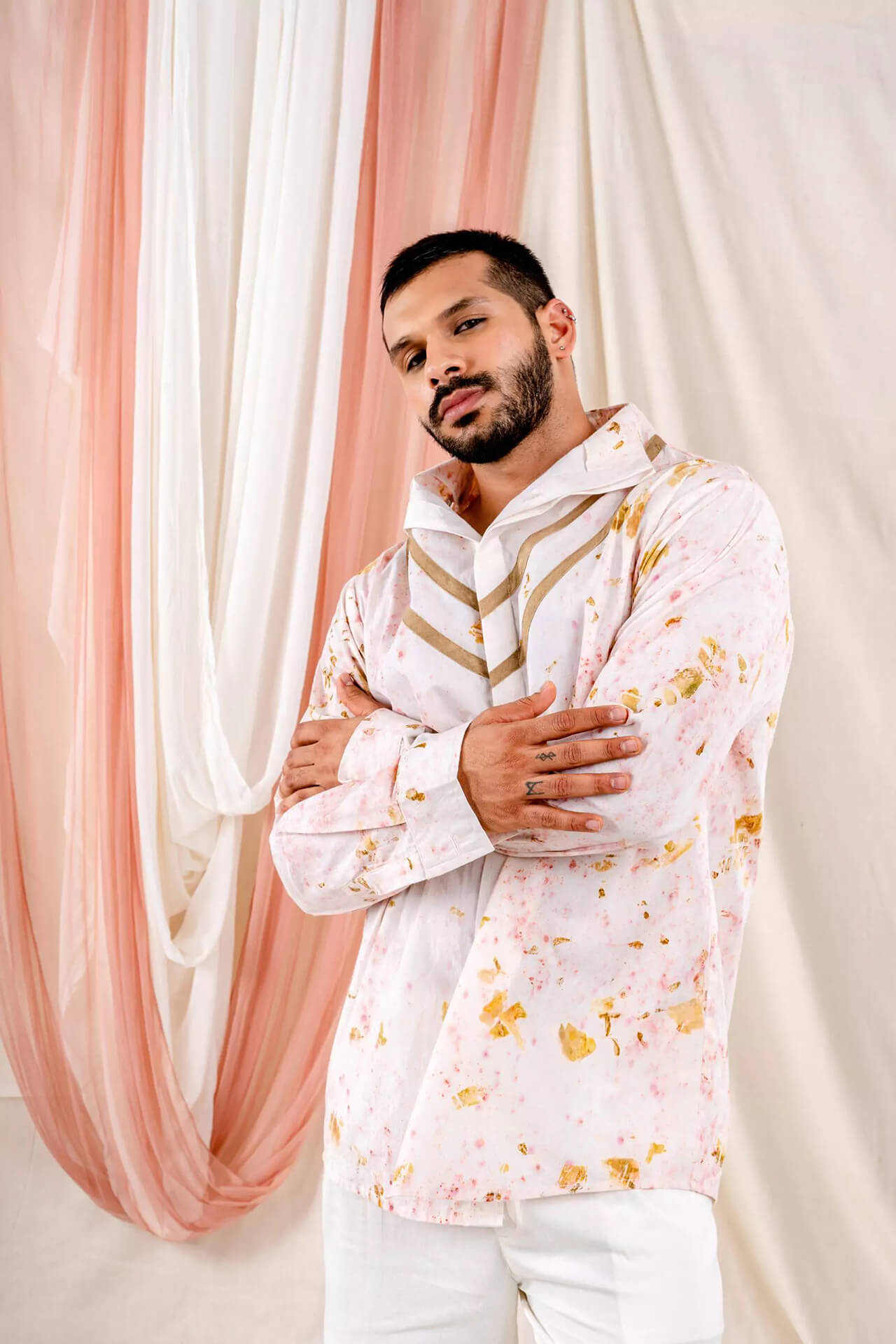 THE CANVAS OF ROSE SHIRT - Image 3