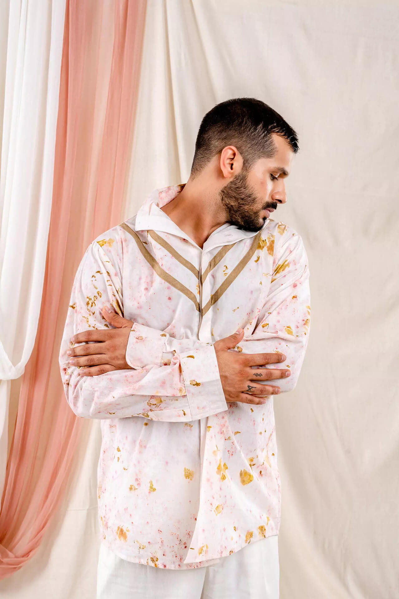 THE CANVAS OF ROSE SHIRT - Image 2