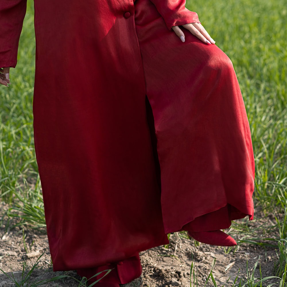 The Bold Rose - Image 3