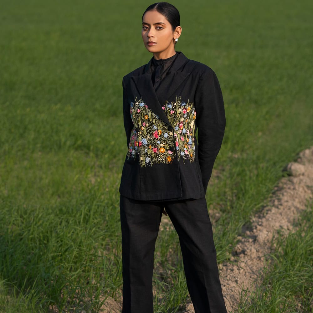 The wild meadow - Image 2